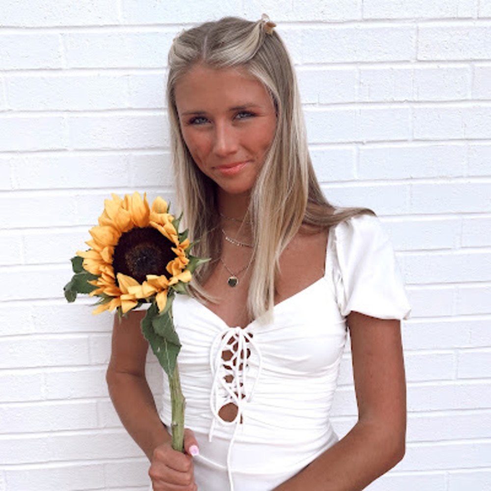 Meet your Posher, Shelly